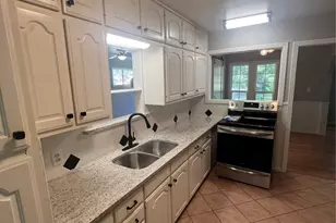 4012 N 25th St, Waco, TX 76708 - Photo 3