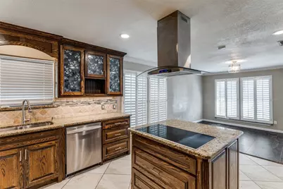 8725 Hidden Hill Drive, Fort Worth, TX 76179 - Photo 9