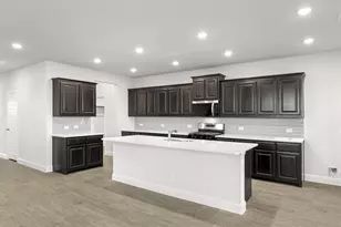 125 Meadow Rd, Balch Springs, TX 75181 - Photo 5