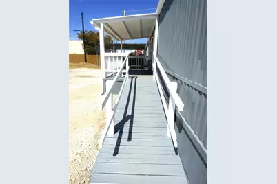 105 E 9th Street, Cisco, TX 76437 - Photo 31