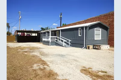 105 E 9th Street, Cisco, TX 76437 - Photo 1