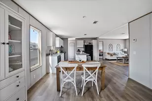 105 Beaver Creek Dr, Azle, TX 76020 - Photo 13