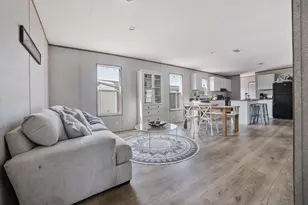 105 Beaver Creek Dr, Azle, TX 76020 - Photo 29