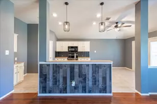 10356 Bradshaw Dr, Fort Worth, TX 76108 - Photo 11