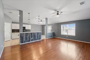 10356 Bradshaw Dr, Fort Worth, TX 76108 - Photo 9