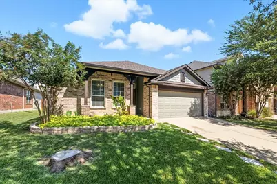 10356 Bradshaw Drive, Fort Worth, TX 76108 - Photo 3