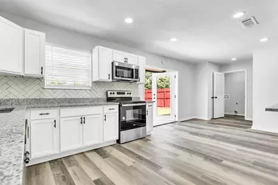 6321 Little Ranch Road, North Richland Hills, TX 76182 - Photo 7