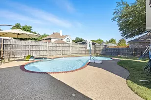 7413 Silver Lake Dr, Rowlett, TX 75089 - Photo 37