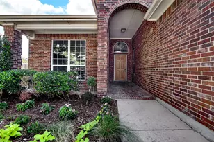 905 Hunter Ln, Burleson, TX 76028 - Photo 29