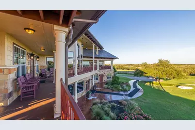 8305 Fullerton Drive, Cleburne, TX 76033 - Photo 9