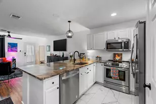 79 Winchester Dr, Euless, TX 76039 - Photo 7