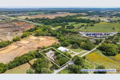 2730 Maverick Lane, Aubrey, TX 76227 - Photo 35