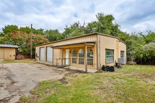 2730 Maverick Ln, Aubrey, TX 76227 - Photo 3