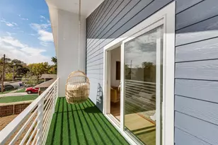 621 Melba St, Dallas, TX 75208 - Photo 9