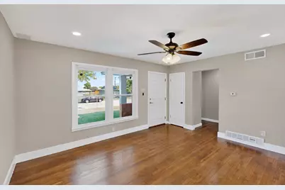 1708 Ridgeview Street, Mesquite, TX 75149 - Photo 9