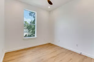 632 Melba St, Dallas, TX 75208 - Photo 9