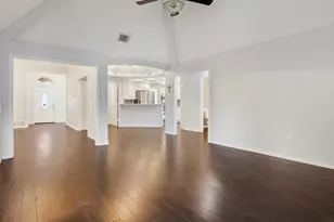 2508 Fox Glenn Cir, Bedford, TX 76021 - Photo 11