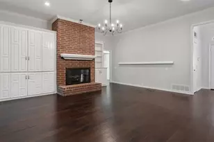 2508 Fox Glenn Cir, Bedford, TX 76021 - Photo 9