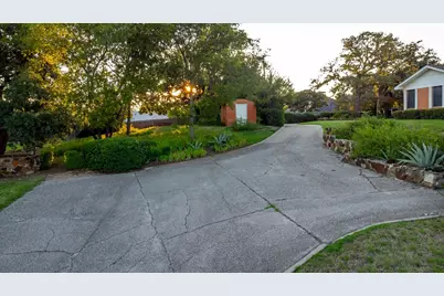 1604 N Haven Drive, Corinth, TX 76210 - Photo 33