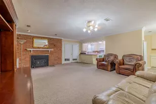 1604 N Haven Dr, Corinth, TX 76210 - Photo 11