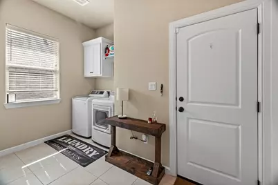 229 Jacinth Lane, Granbury, TX 76049 - Photo 17