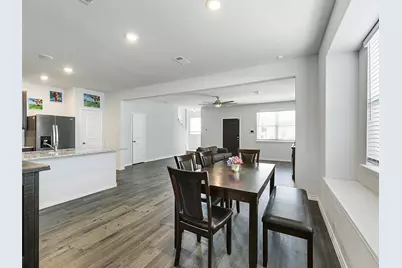 5649 Willamette Drive, Fort Worth, TX 76119 - Photo 9