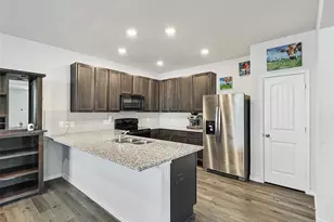 5649 Willamette Dr, Fort Worth, TX 76119 - Photo 11