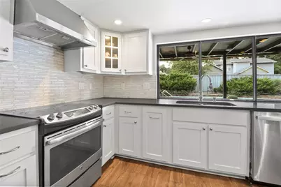 1008 Via Valencia, Mesquite, TX 75150 - Photo 11