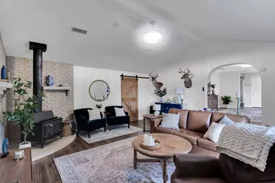 750 Becky Lane, Pecan Hill, TX 75165 - Photo 21