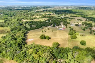 750 Becky Ln, Pecan Hill, TX 75165 - Photo 39