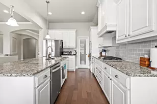 3406 Woodford Dr, Mansfield, TX 76084 - Photo 11