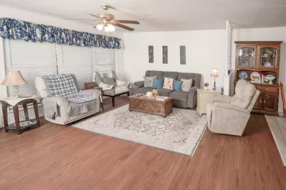 2319 Jimmydee Drive, Irving, TX 75060 - Photo 5