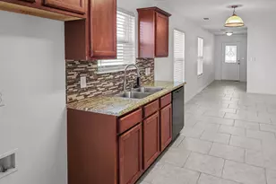 821 E College Ave, Princeton, TX 75407 - Photo 7