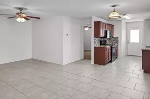 821 E College Ave, Princeton, TX 75407 - Photo 9