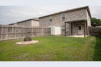 823 E College Avenue, Princeton, TX 75407 - Photo 5