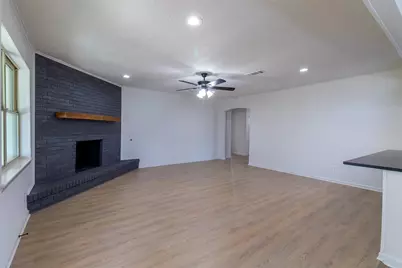 6192 Wrigley Way, Fort Worth, TX 76133 - Photo 15