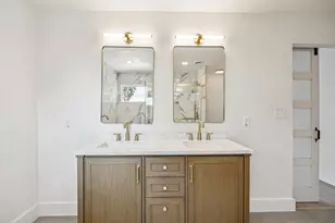 12226 Hoblitzelle Dr, Dallas, TX 75243 - Photo 17