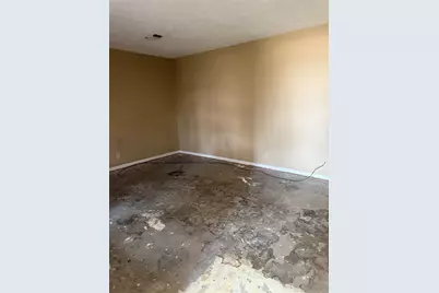 2995 Carson Lane, Paris, TX 75460 - Photo 9