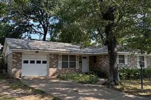 2995 Carson Ln, Paris, TX 75460 - Photo 3