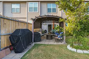 1217 Summerset Ln, Burleson, TX 76028 - Photo 31