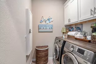 1217 Summerset Ln, Burleson, TX 76028 - Photo 17