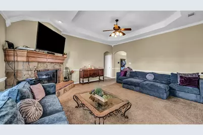 155 Cornerstone Lane, Springtown, TX 76082 - Photo 9