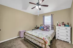 155 Cornerstone Ln, Springtown, TX 76082 - Photo 21