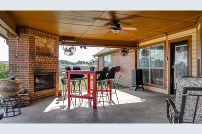 155 Cornerstone Lane, Springtown, TX 76082 - Photo 29