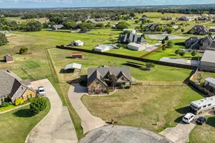 155 Cornerstone Ln, Springtown, TX 76082 - Photo 35