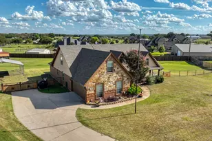 155 Cornerstone Ln, Springtown, TX 76082 - Photo 3