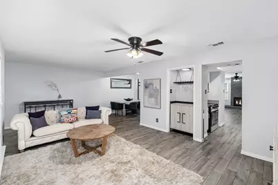 1626 Choteau Circle, Grapevine, TX 76051 - Photo 9