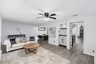 1626 Choteau Cir, Grapevine, TX 76051 - Photo 9