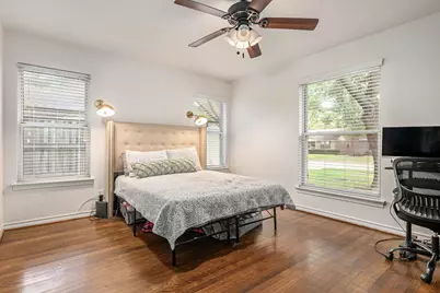 11636 Lochwood Boulevard, Dallas, TX 75218 - Photo 15