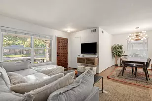 11636 Lochwood Blvd, Dallas, TX 75218 - Photo 9